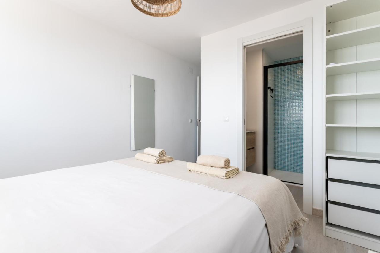 Sur Suites La Peseta Фуэнхирола Экстерьер фото